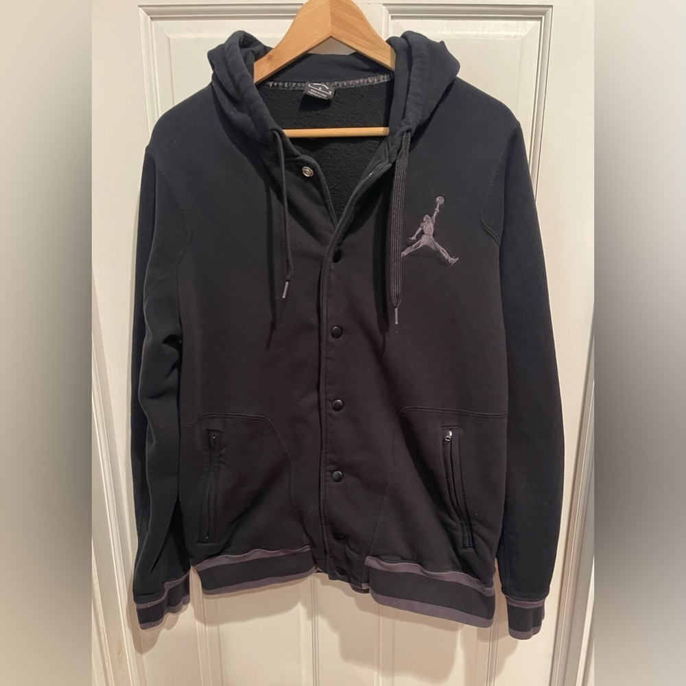 Jordan Men’s L Black Button Fromt Hoodie